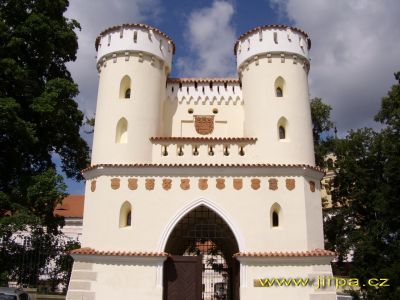 Click to view full size image